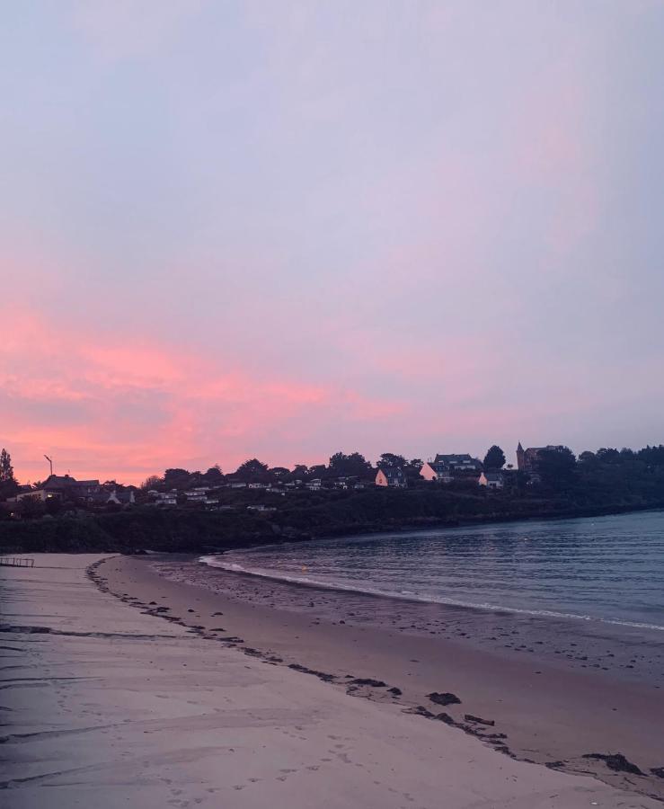 Les Pieds Dans L'Eau 2 Bed and Breakfast Cancale Buitenkant foto